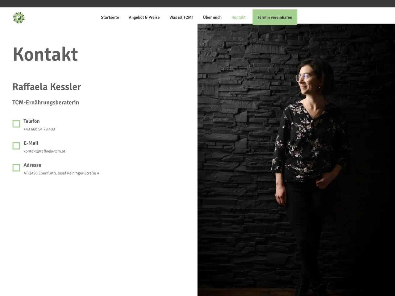 Kontaktseite mit Telefon, E-Mail und Adresse